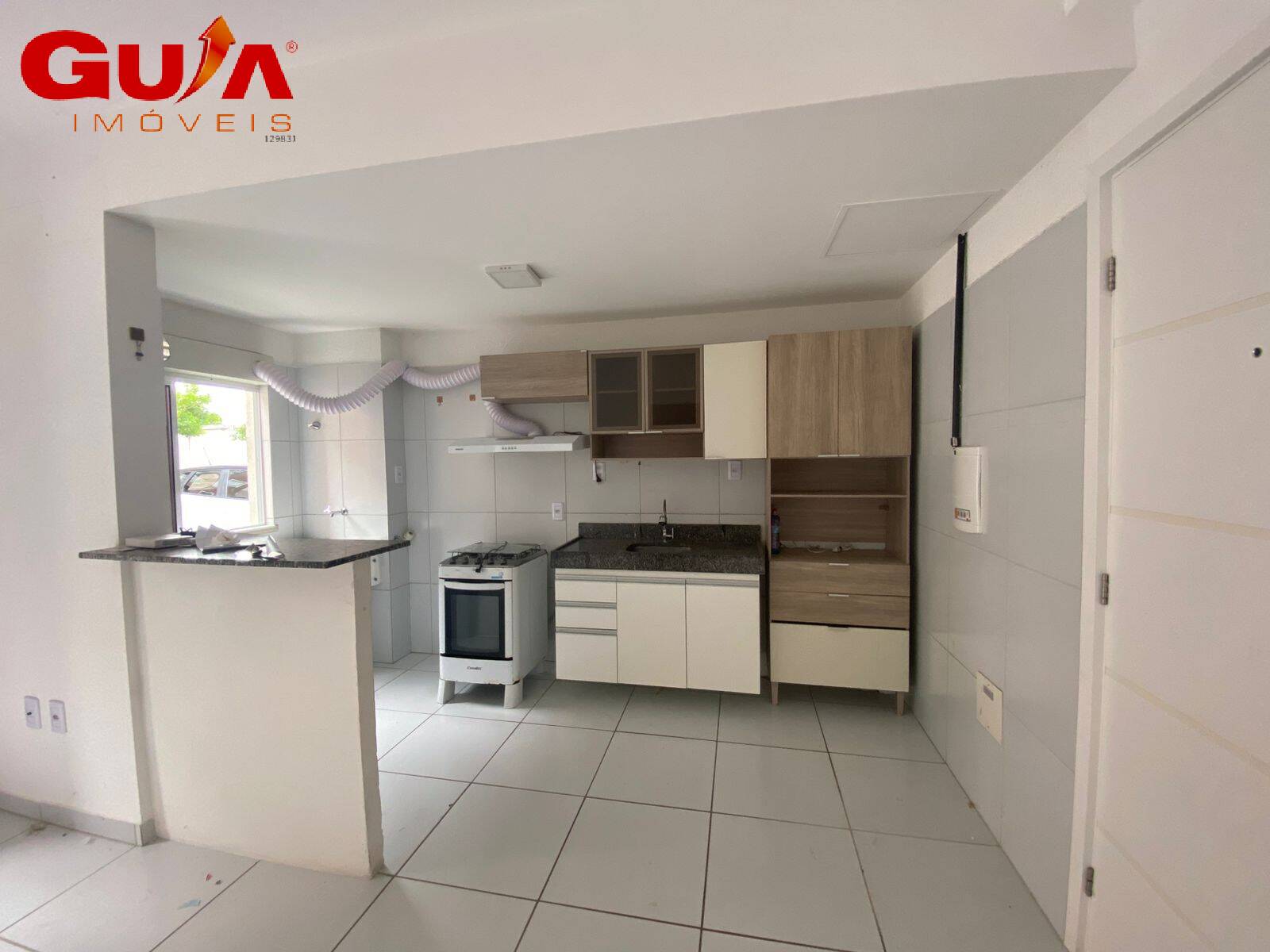 Apartamento à venda com 2 quartos, 49m² - Foto 2