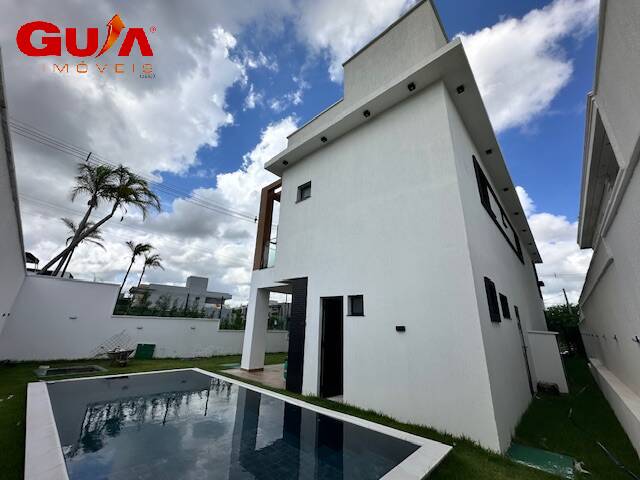 Casa de Condomínio à venda com 4 quartos, 245m² - Foto 2