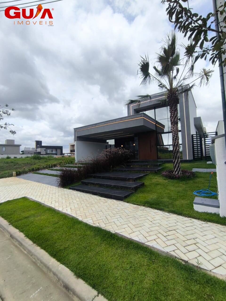 Casa de Condomínio à venda, 275m² - Foto 4