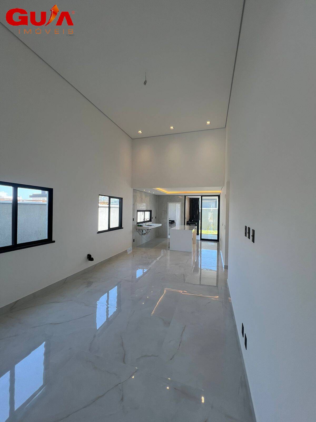 Casa de Condomínio à venda com 3 quartos, 142m² - Foto 2