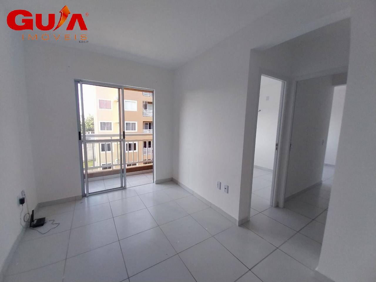 Apartamento à venda com 2 quartos, 49m² - Foto 2