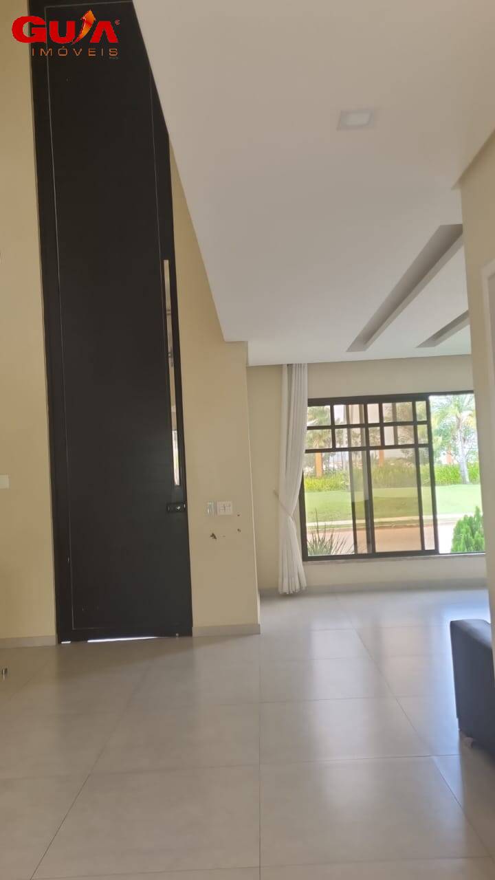 Casa de Condomínio à venda com 4 quartos, 475m² - Foto 4