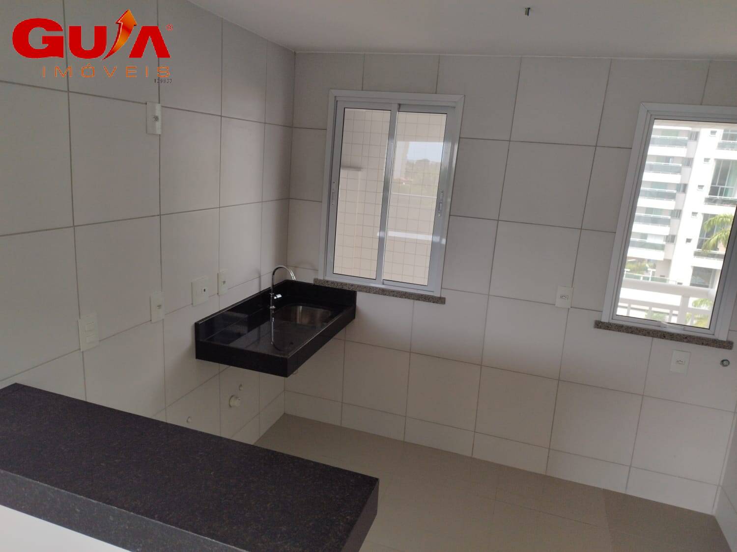 Apartamento à venda com 3 quartos, 75m² - Foto 4