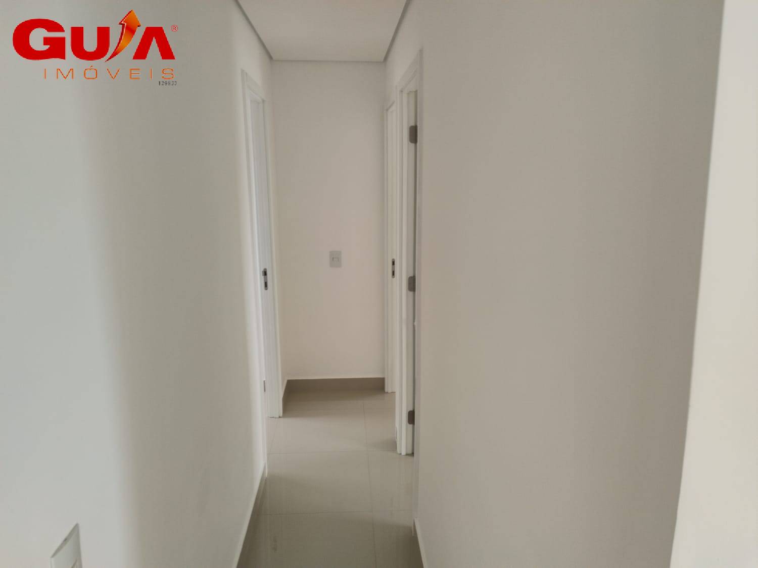 Apartamento à venda com 3 quartos, 75m² - Foto 8