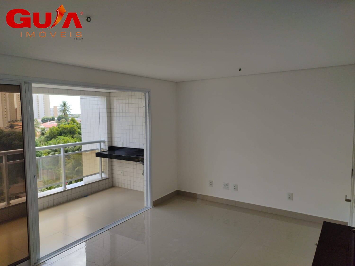 Apartamento à venda com 3 quartos, 75m² - Foto 3