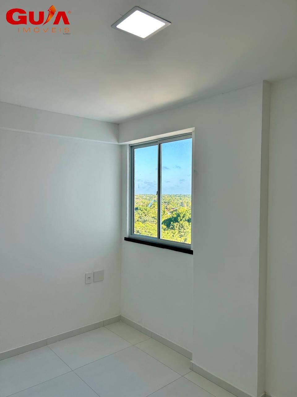 Apartamento à venda com 3 quartos, 107m² - Foto 9