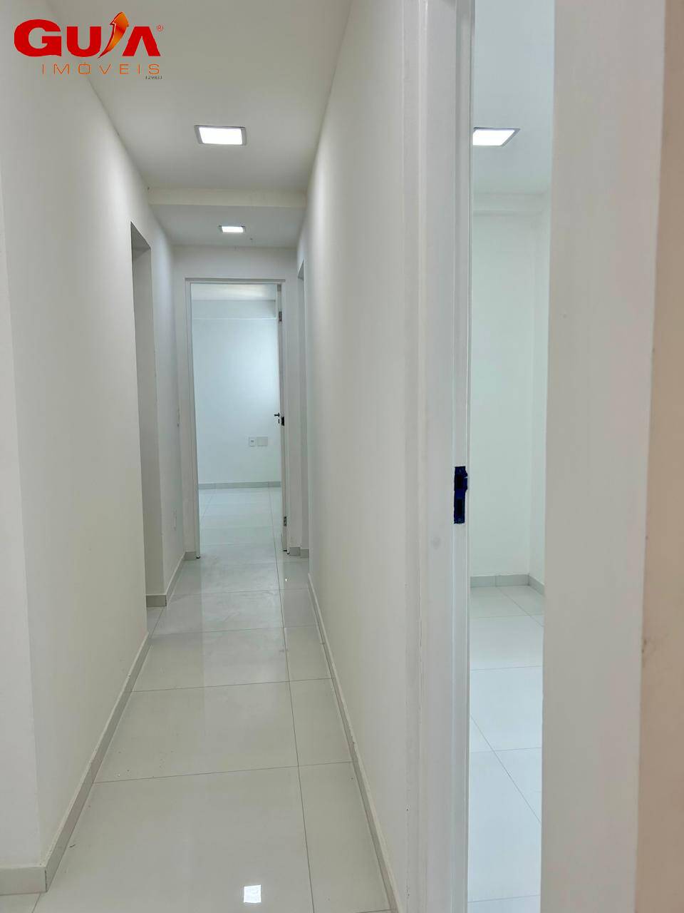 Apartamento à venda com 3 quartos, 107m² - Foto 5