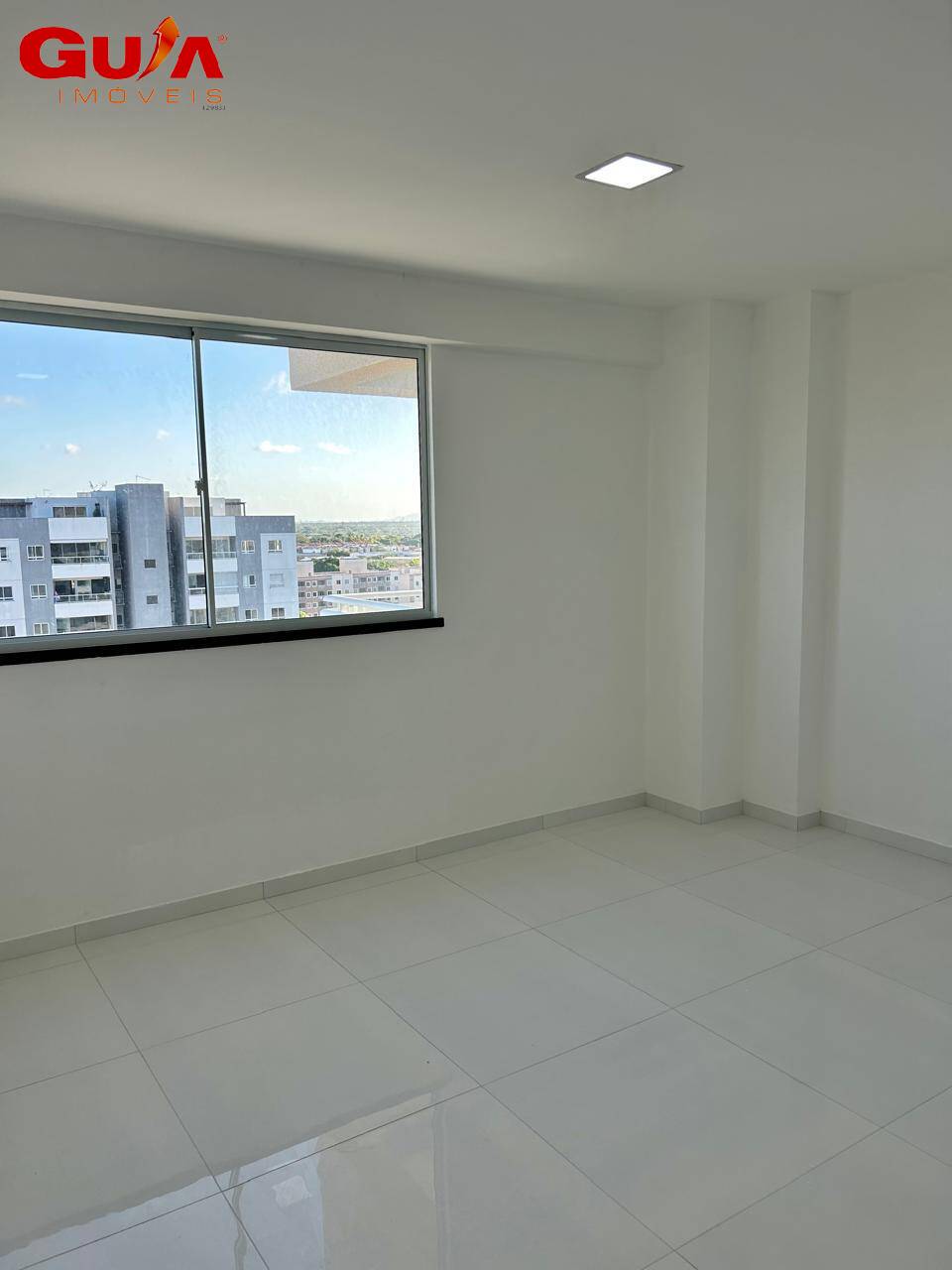 Apartamento à venda com 3 quartos, 107m² - Foto 6